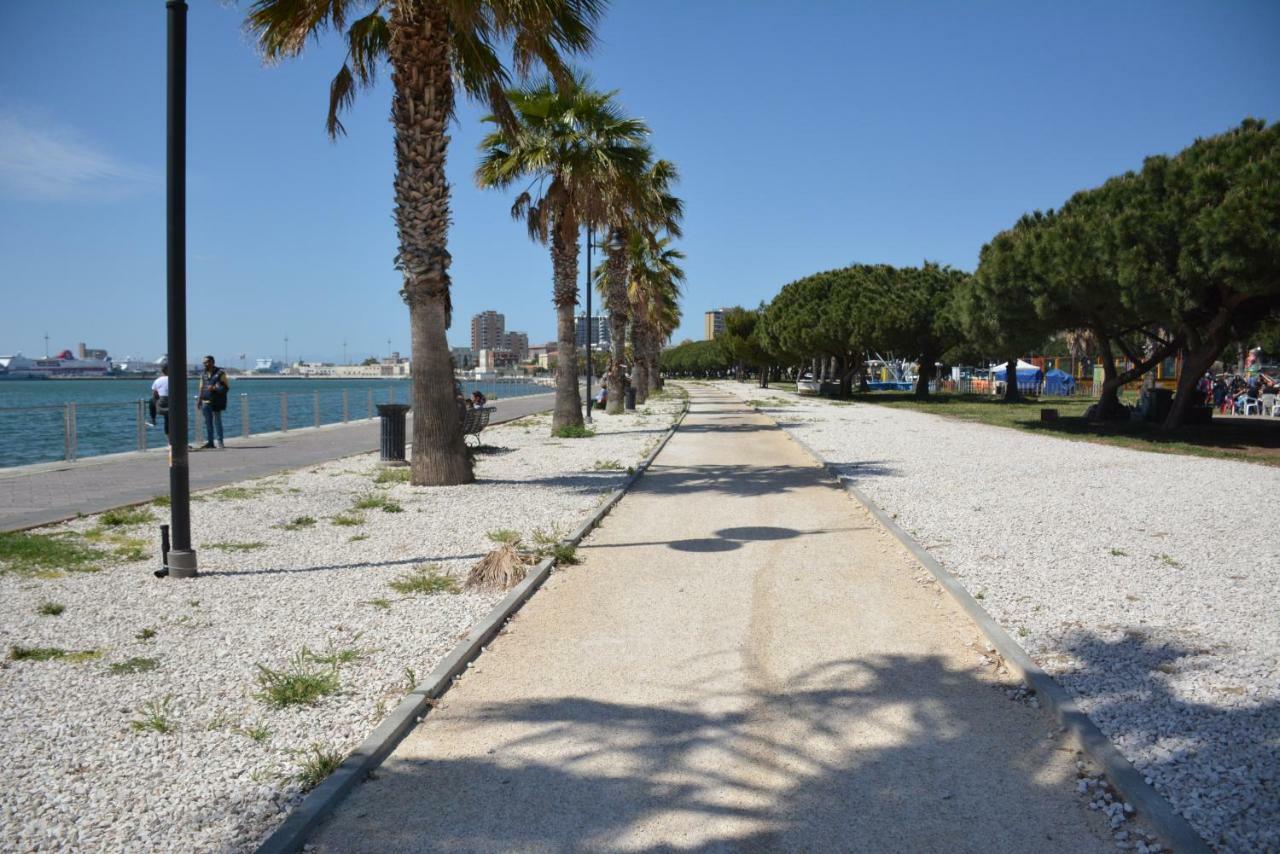 Giardini e Mare Bed & Breakfast Quartu SantʼElena Exterior foto