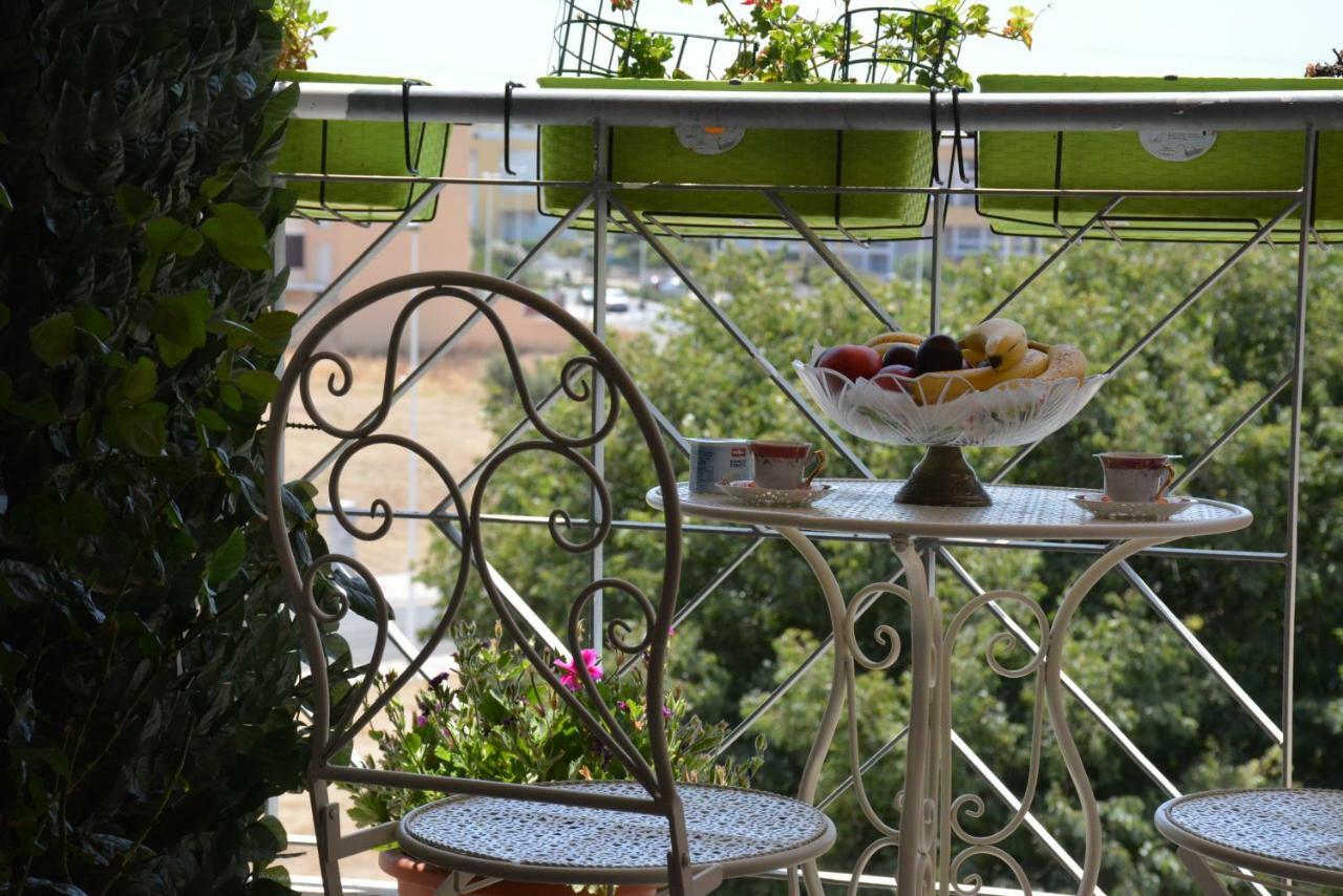 Giardini e Mare Bed & Breakfast Quartu SantʼElena Exterior foto