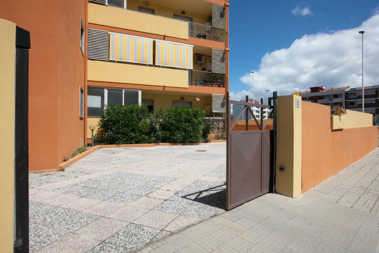 Giardini e Mare Bed & Breakfast Quartu SantʼElena Exterior foto