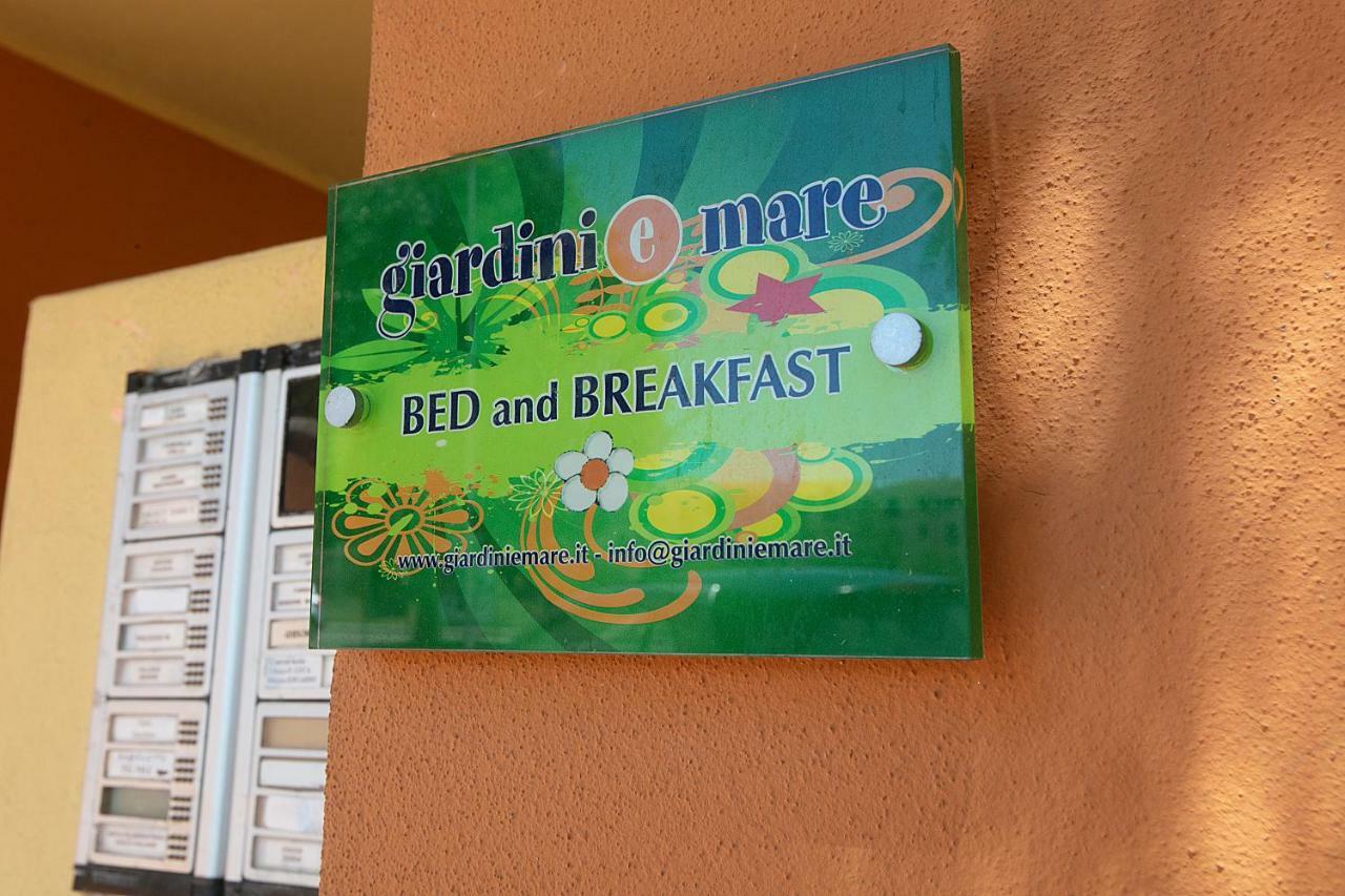 Giardini e Mare Bed & Breakfast Quartu SantʼElena Exterior foto
